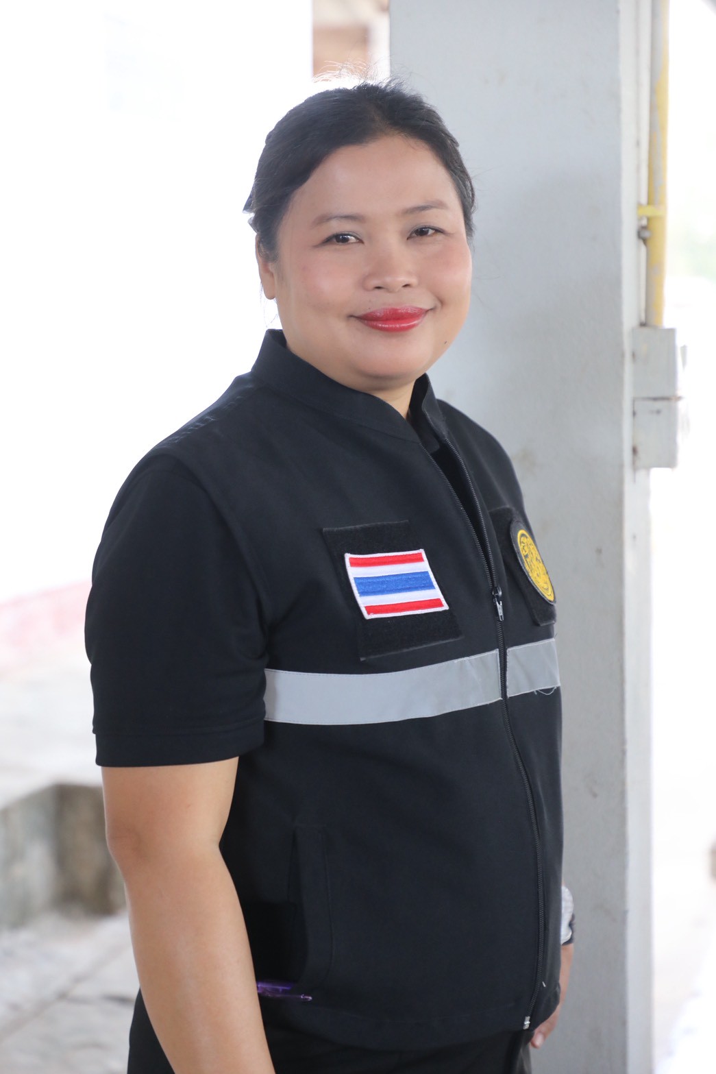 title - เลขาฯ ส.ป.ก. รุดให้กำลังใจพี่น้องเกษตรกรในเขตปฏิรูปที่ดินพื้นที่ชายแดนอุบลฯ ใกล้จุดสู้รบเพียง 7 กม.